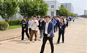 机库为境 实景铸魂 民航技术产业学院师生走进东航技术云南分公司 开展飞机大修实践参观研学